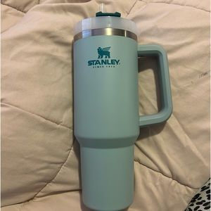 Stanley 40oz Flowstate Tumbler SEAFOAM